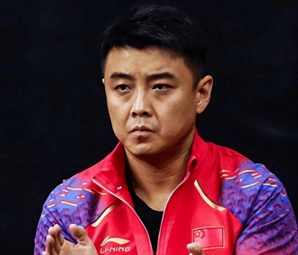 随着马龙淡, 断层