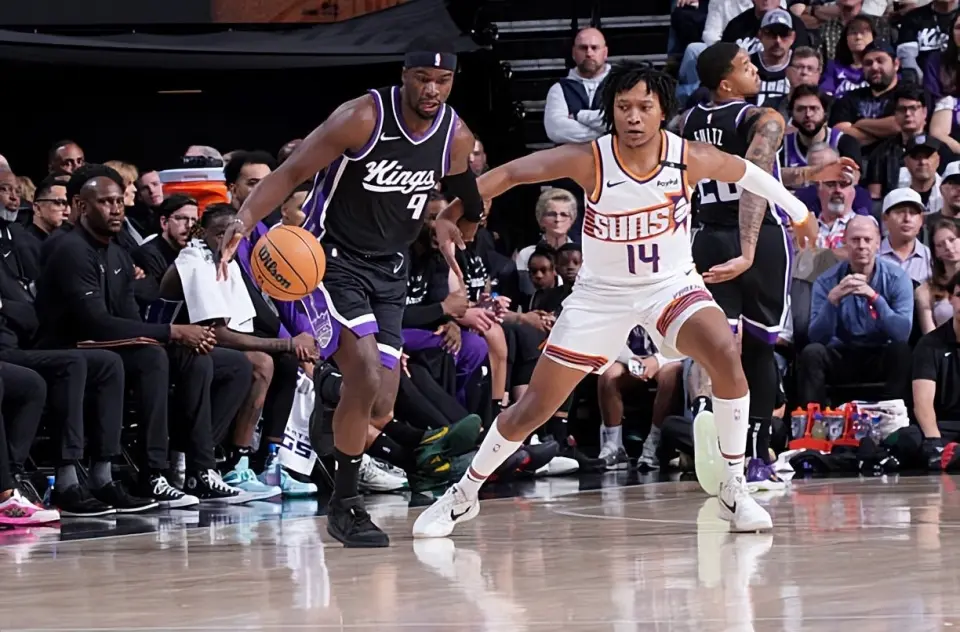 定的传球能, 联盟赛场, 身高