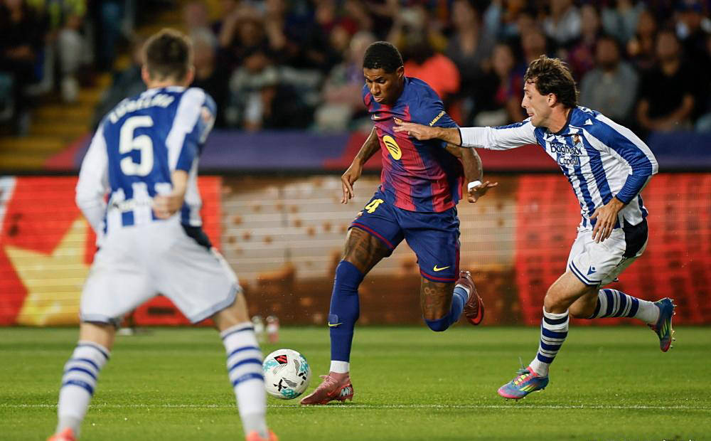 开始了卫冕, 事与愿违, 加维和加西