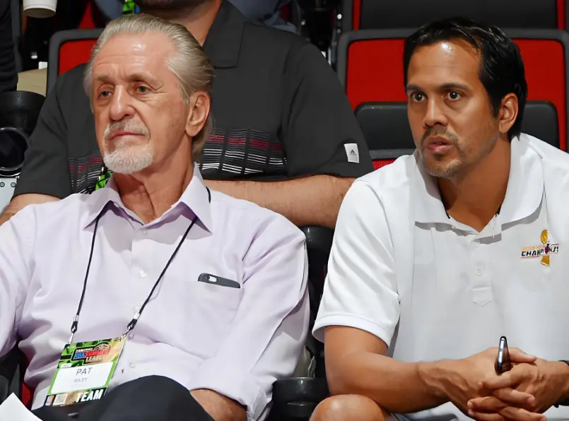 承担起国家, entit